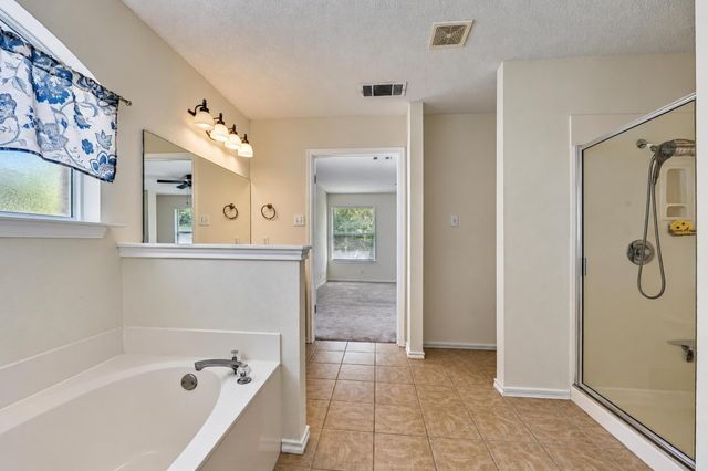 2616 Oakwood Glen DR, Cedar Park, TX 78613