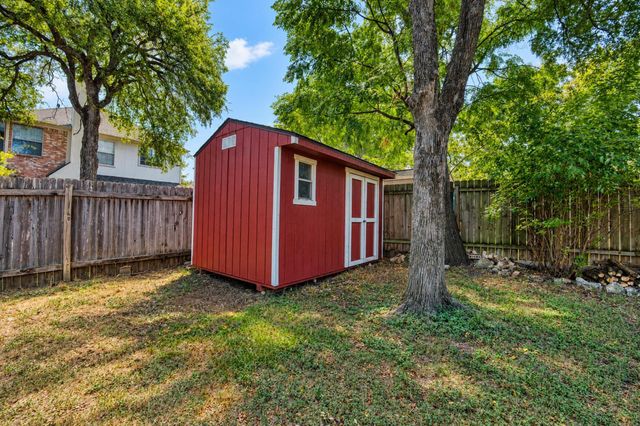 2616 Oakwood Glen DR, Cedar Park, TX 78613