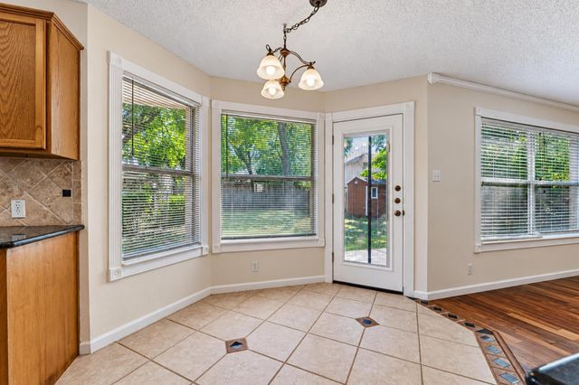 2616 Oakwood Glen DR, Cedar Park, TX 78613