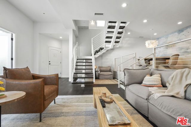 9842 Portola Drive, Beverly Hills, CA 90210