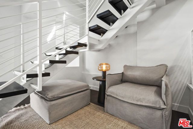 9842 Portola Drive, Beverly Hills, CA 90210