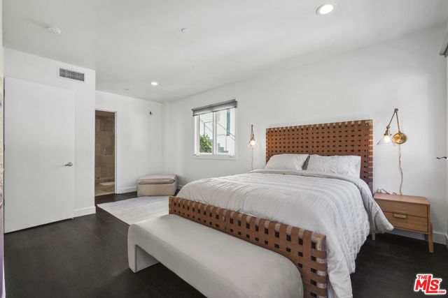 9842 Portola Drive, Beverly Hills, CA 90210