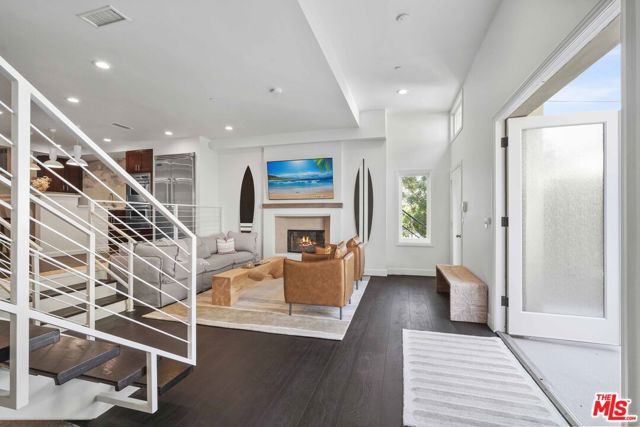 9842 Portola Drive, Beverly Hills, CA 90210