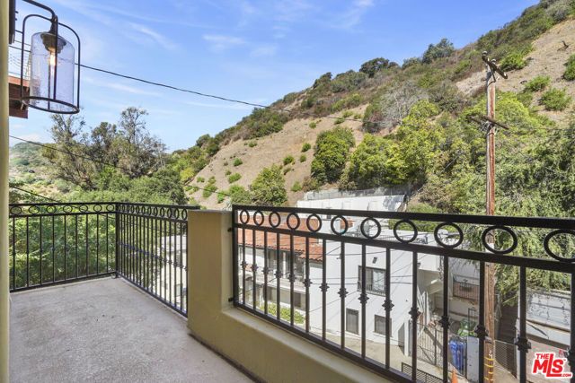 9842 Portola Drive, Beverly Hills, CA 90210