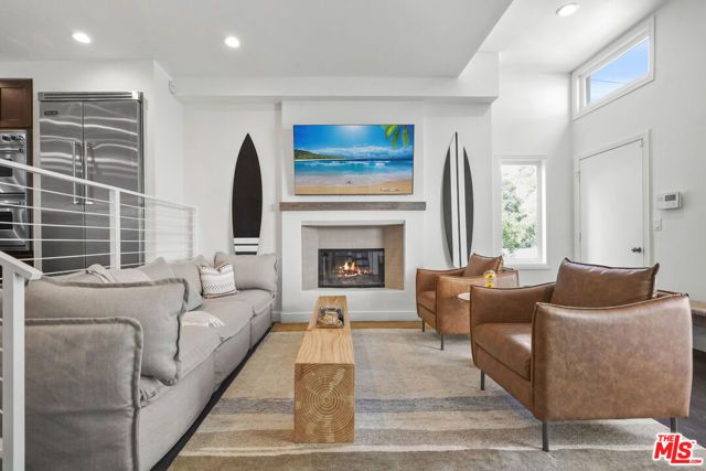 9842 Portola Drive, Beverly Hills, CA 90210