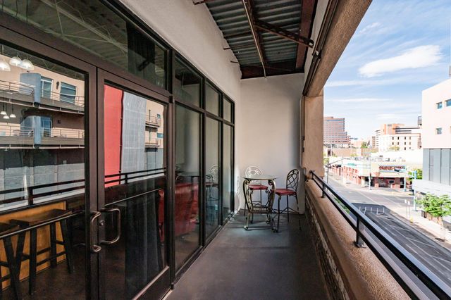 600 Central Avenue SW 3F, Albuquerque, NM 87102