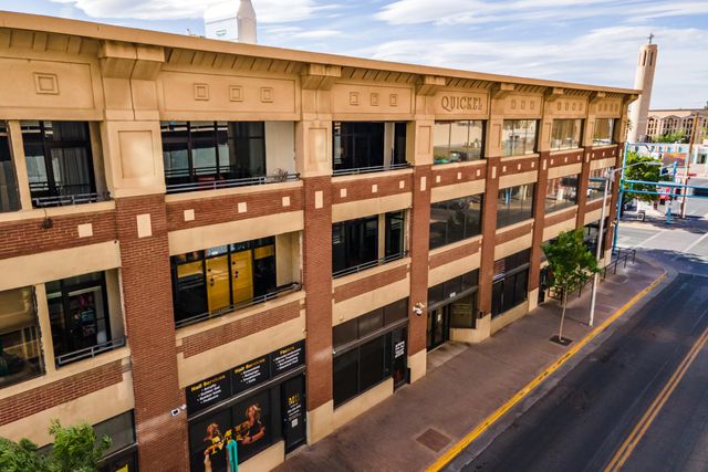 600 Central Avenue SW 3F, Albuquerque, NM 87102