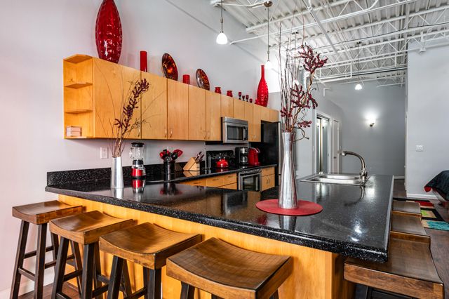 600 Central Avenue SW 3F, Albuquerque, NM 87102