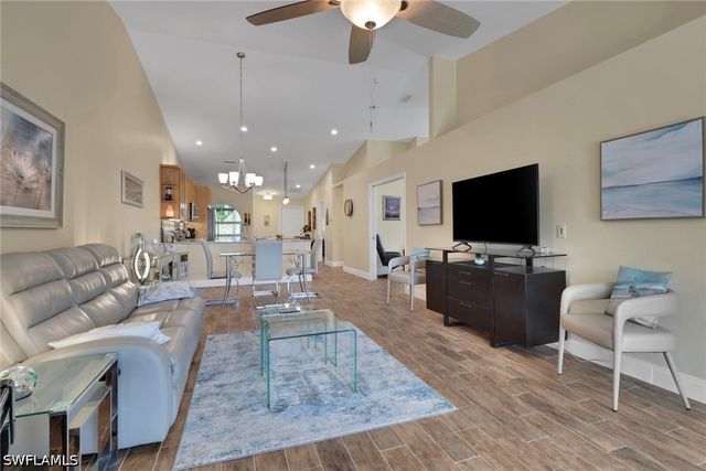 2266 STACIL CIR, Naples, FL 34109