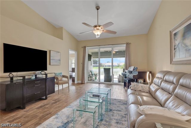 2266 STACIL CIR, Naples, FL 34109