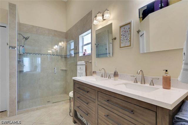 2266 STACIL CIR, Naples, FL 34109