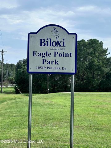 11010 Pin Oak Drive, Biloxi, MS 39532
