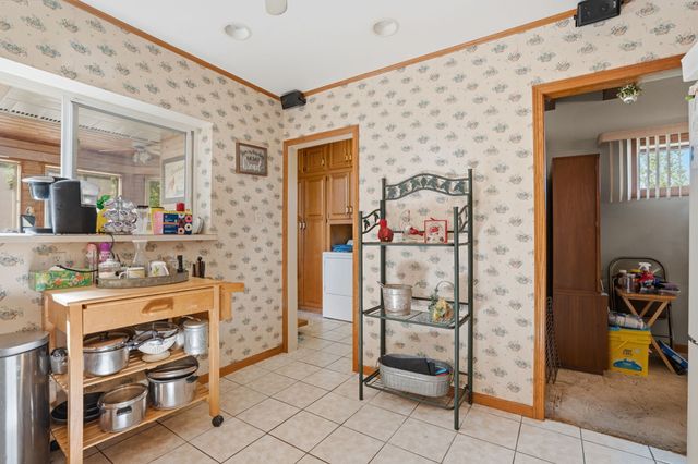 435 Gilmore Street, Dubuque, IA 52001