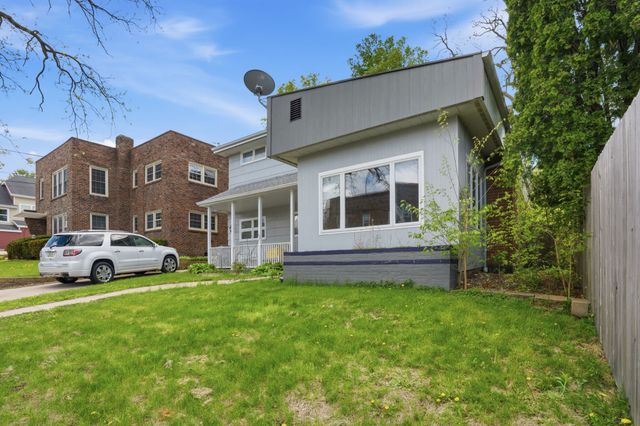 435 Gilmore Street, Dubuque, IA 52001