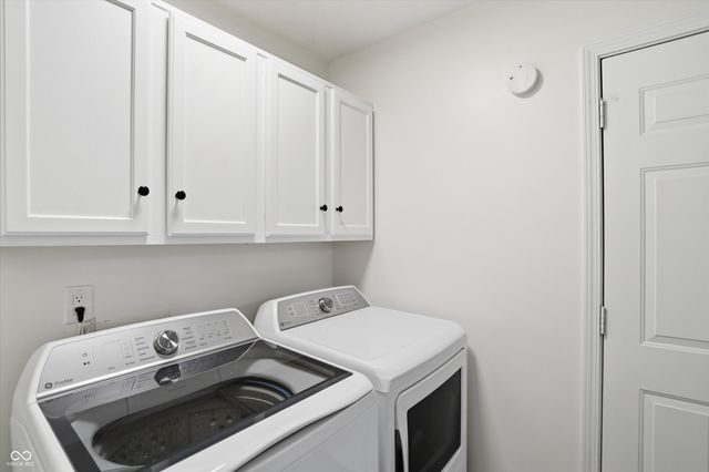 10632 Ashview Drive, Fishers, IN 46038
