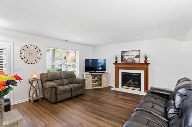 10632 Ashview Drive, Fishers, IN 46038