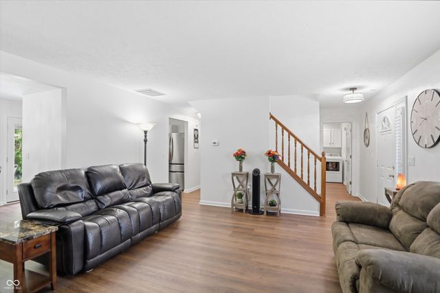 10632 Ashview Drive, Fishers, IN 46038