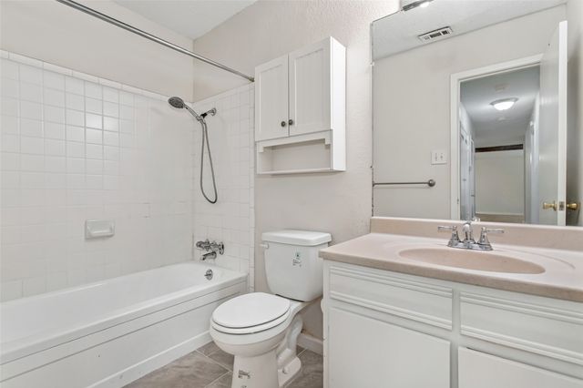 5612 Harvest Hill Road, Dallas, TX 75230