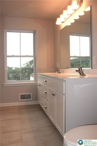 86 Hess Avenue, Hellertown Boro, PA 18055