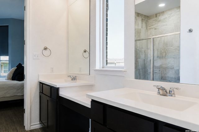 12184 Tower Forest, San Antonio, TX 78253