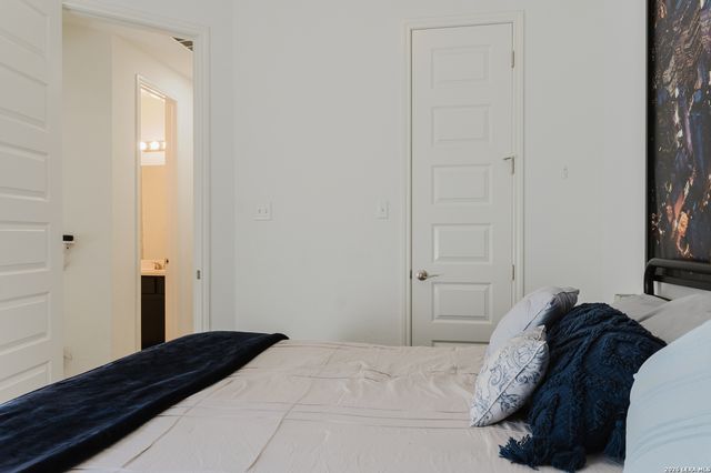 12184 Tower Forest, San Antonio, TX 78253