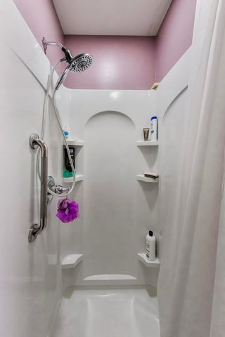 1021 Warwick Circle S, Hoffman Estates, IL 60169