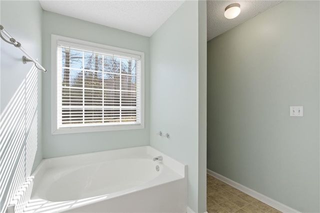 238 Ivy Hills Circle, Mount Airy, GA 30563