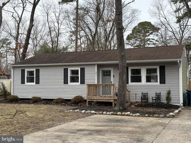 211 KINGS LN, Williamstown, NJ 08094