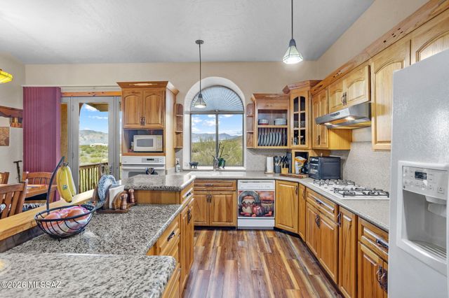 11361 S Lava Peak Avenue, Vail, AZ 85641