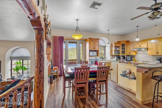 11361 S Lava Peak Avenue, Vail, AZ 85641