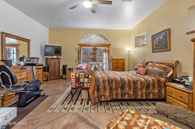 11361 S Lava Peak Avenue, Vail, AZ 85641