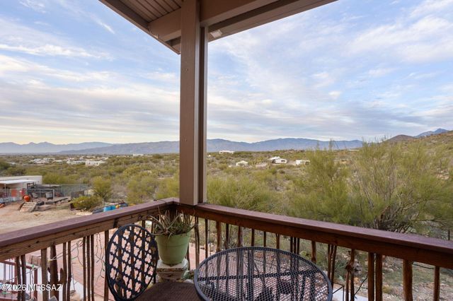 11361 S Lava Peak Avenue, Vail, AZ 85641