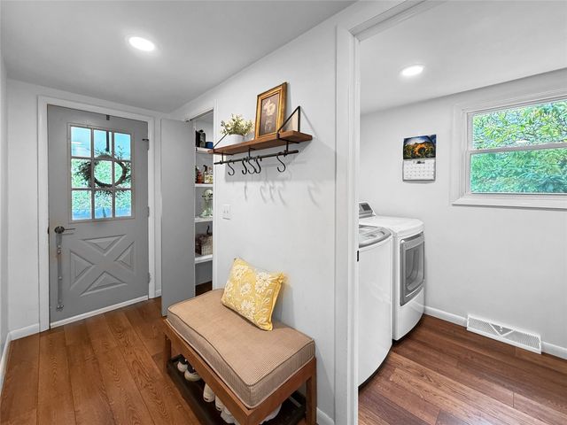3331 ABERDEEN Avenue, Millcreek, PA 16506