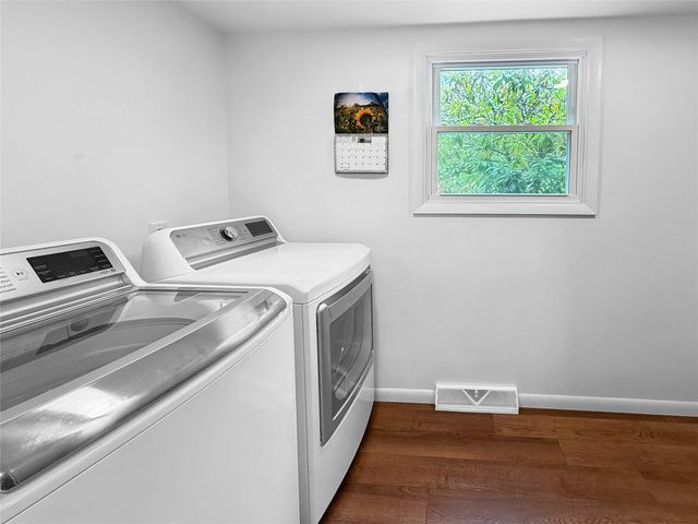 3331 ABERDEEN Avenue, Millcreek, PA 16506