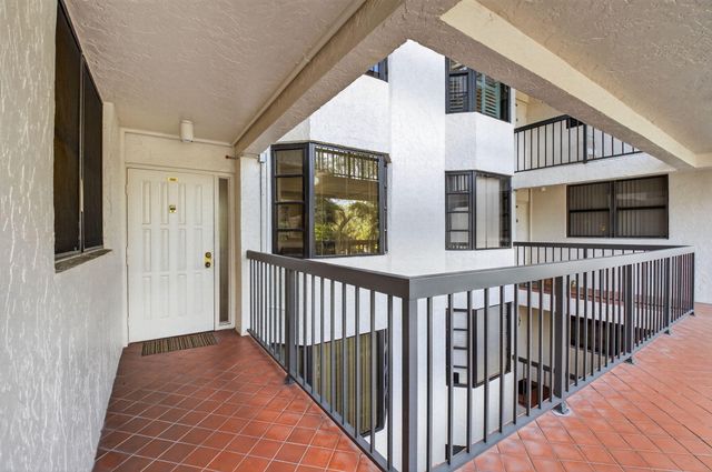 6420 Boca Del Mar Drive 305, Boca Raton, FL 33433