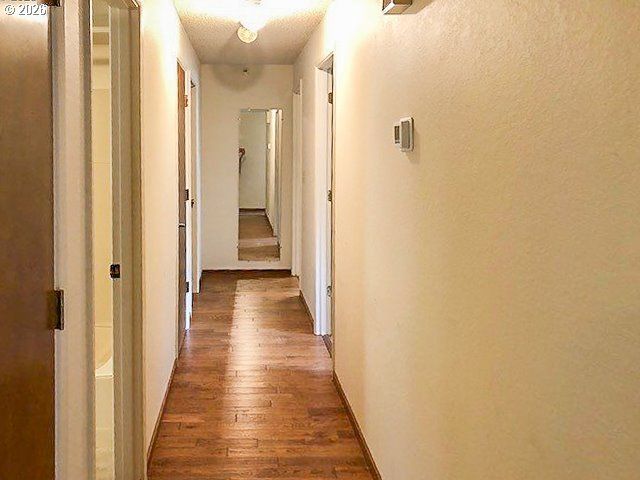 1649 Nw MARTIN Ave, Roseburg, OR 97471