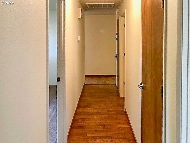 1649 Nw MARTIN Ave, Roseburg, OR 97471