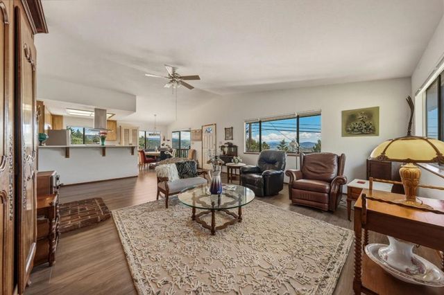 3401 Riviera West Drive, Kelseyville, CA 95451