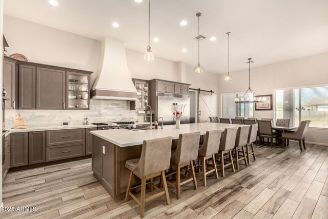 39024 N 11TH Avenue, Phoenix, AZ 85086