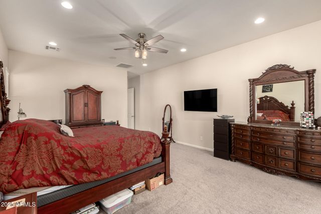 39024 N 11TH Avenue, Phoenix, AZ 85086