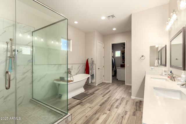 39024 N 11TH Avenue, Phoenix, AZ 85086