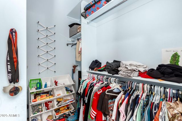 39024 N 11TH Avenue, Phoenix, AZ 85086