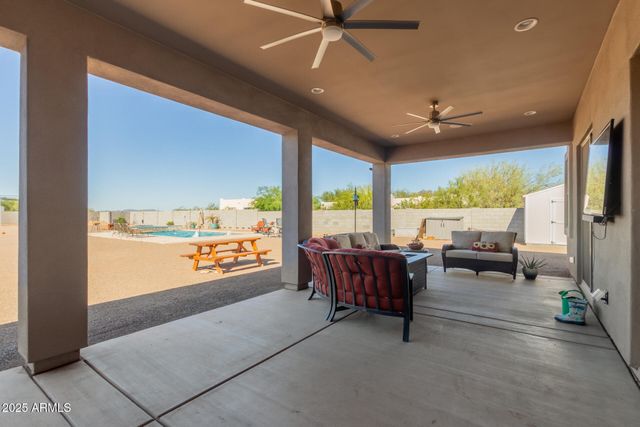 39024 N 11TH Avenue, Phoenix, AZ 85086