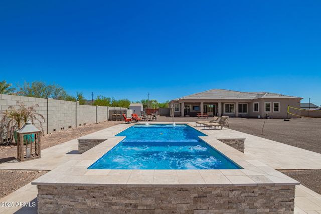 39024 N 11TH Avenue, Phoenix, AZ 85086