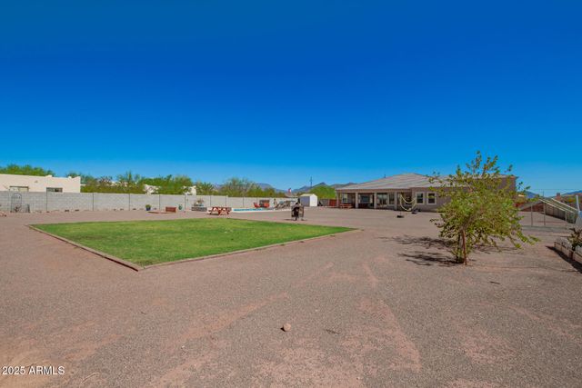 39024 N 11TH Avenue, Phoenix, AZ 85086