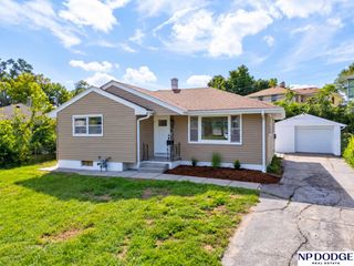 4451 Ellison Avenue, Omaha, NE 68111