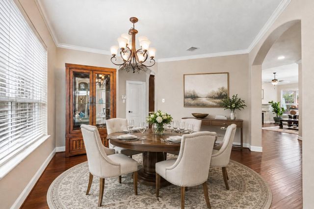 15 Verdin Place, The Woodlands, TX 77389
