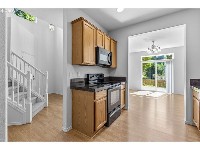 16075 Sw WHISTLING SWAN Ln, Beaverton, OR 97007