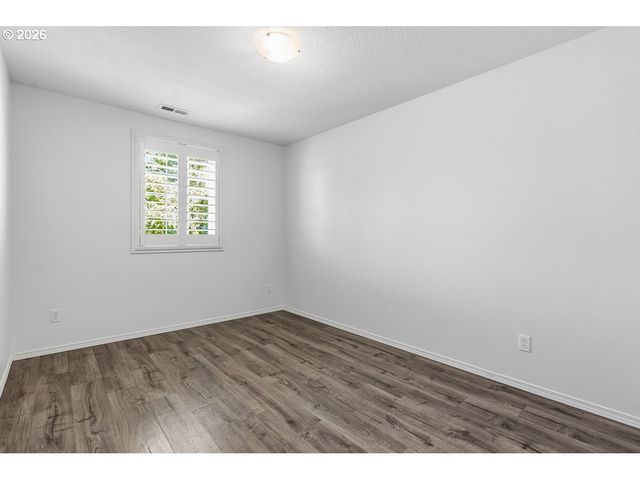 16075 Sw WHISTLING SWAN Ln, Beaverton, OR 97007