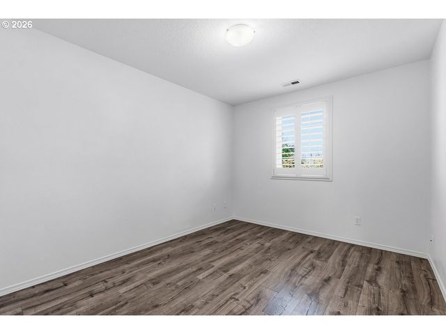 16075 Sw WHISTLING SWAN Ln, Beaverton, OR 97007